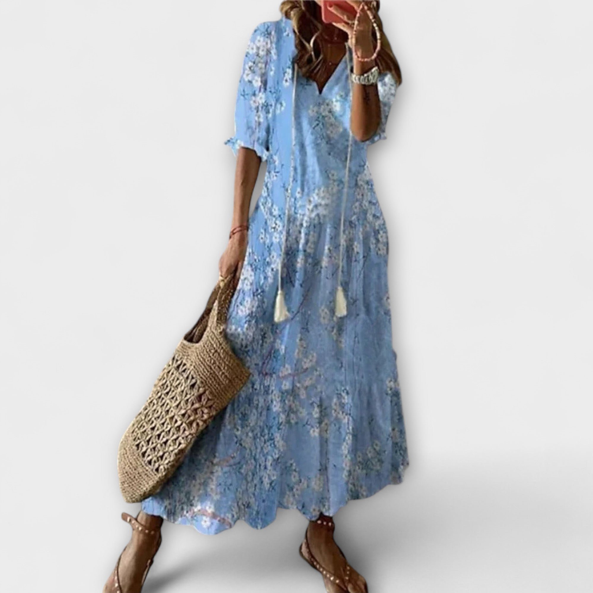 Anna – Vrouwelijke bohemian zomerjurk met een vloeiende silhoeet